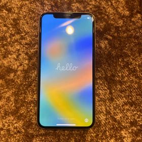 Apple iPhone X 本体と充電器付き！傷不具合なし！！