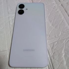 美品 SIMフリー Galaxy A25 5G 64GB SCG33 au
