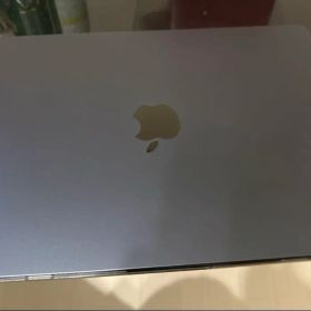 2025 MacBook Air M4 13インチ 24GB ミッドナイト