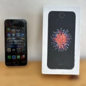 iPhone SE MLM62J/A 本体他８点