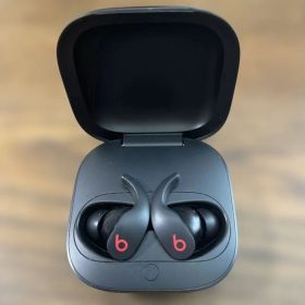Beats Fit Pro ブラック