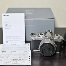 Nikon Z fc 16-50mm VR レンズキット