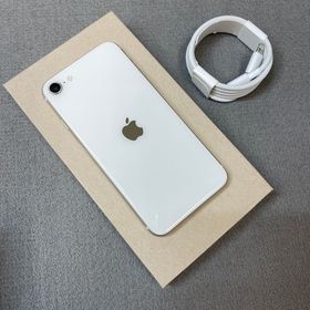 バッテリー:99% iPhone SE第３世代 256GB スターライト 国内版SIMフリー送料無料