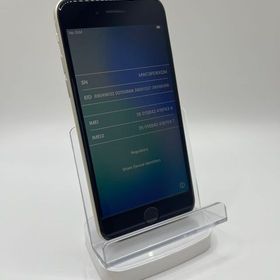 バテッリ86％付属品３点付きiPhoneSE第3世代64GBスターライトSIMフリー美品