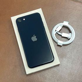 バッテリー 100% iPhone SE3 64GB ミッドナイト 国内版 SIMフリー 送料無料