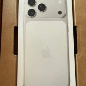 iPhone17proMAX 256 新品未開封 シルバー