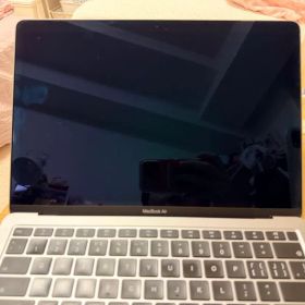 MacBook Air 2020 13インチ 中国版