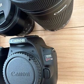 Canon EOS Kiss X10 ダブルズームキット