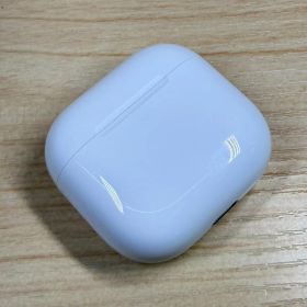 A7931 美品 Apple AirPods 第4世代 MXP63J/A