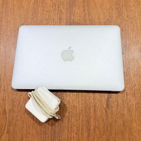 MacBook Air 11インチ 新品 6,702円 中古 6,500円 | ネット最安値の