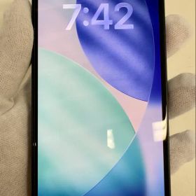iPhone 16e ブラック 128G SIMフリー超美品 IOS26.6