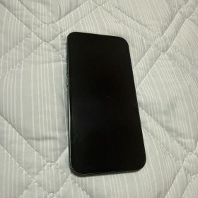 iPhone 13本体