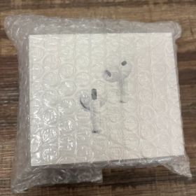 【新品未使用未開封】正規品 Apple AirPods Pro 3 第三世代 ①