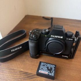 【極美品】fujifilm x-s10本体のみ(おまけあり)