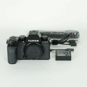 [良品 | シャッター数19,986回] FUJIFILM X-S10 [ボディ] | FUJIFILM Xマウント