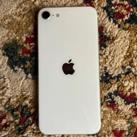 Apple iPhone SE2 本体 64GB SIMフリー バッテリー72%