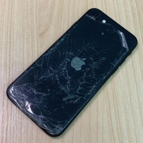H4 SIMフリー iPhone SE 第2世代（SE2） 128GB ブラック