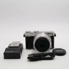 Nikon Nikon1 J5 レンズキット シルバー ミラーレスカメラ 〔NIKON NIKKOR 1 マウント〕