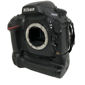 Nikon MB-D12 D800E ニコン デジタル一眼 カメラ ボディ 中古 B11513131