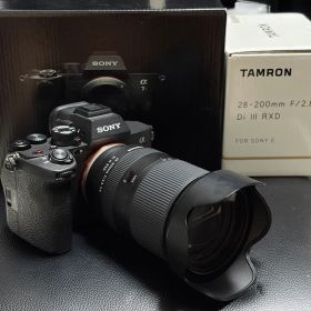 シャッター数1681 SONY α7RV レンズキットTAMRON 28-200