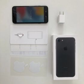 iPhone7 128GB ブラック