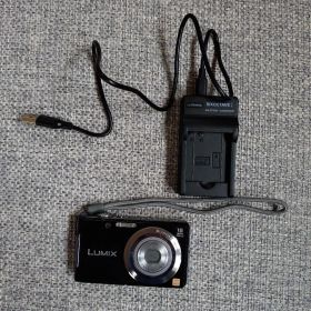 【匿名配送】Panasonic DMC-FH5
