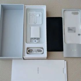 OPPO RenoA CPH1983 ブラック 128GB 付属品未使用 おまけ