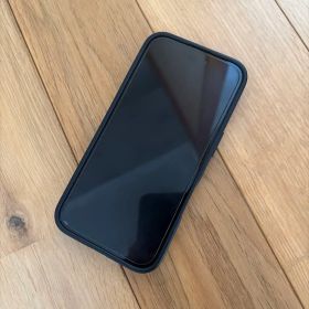Apple iPhone 16 256GB 本体