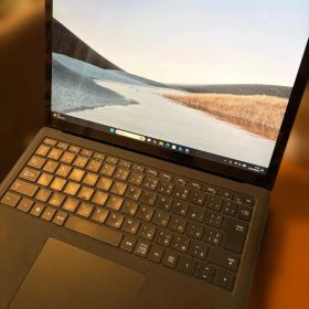 おまけ付きSurface Laptop 3 i7 16GB 512GB