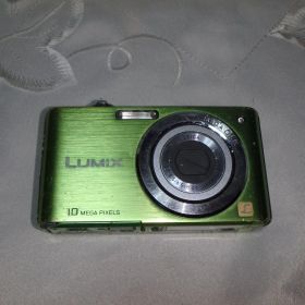動作品 パナソニック DMC-FS7 LUMIX デジタルカメラ