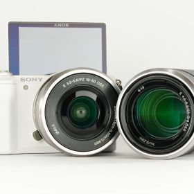 極美品 SONY α5100 Wズーム 子供の一瞬を逃さない 高速AF 811