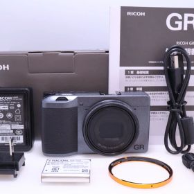 【美品】RICOH GR III Street Edition コンパクトデジタルカメラ