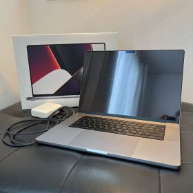 Apple MacBook Pro 16インチ