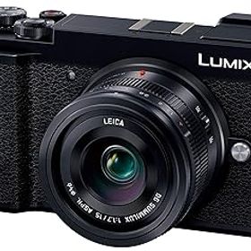 【中古】(良い)パナソニック ミラーレス一眼カメラ ルミックス GX7MK3 単焦点ライカDGレンズキット ブラック DC-GX7MK3L-K