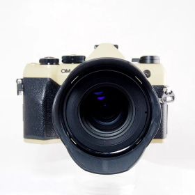 【中古】(オーエムシステム) OM SYSTEM OM SYSTEM OM-5 MARKII 12-45/F4.0 PRO レンズキツト サンドベージユ