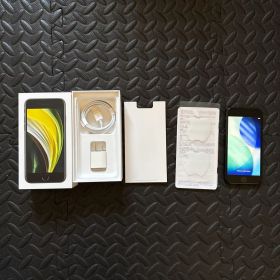 Apple iPhone SE 第2世代 本体 箱・付属品付