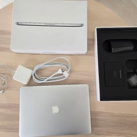 MacBook Pro 15インチ 2015 i7/16GB/512GB初期化済