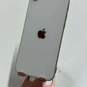iPhone SE3 64GB スターライト ✅動作確認済み IMEI：355172498181138