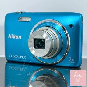 【美品】Nikon COOLPIX S3500 オリエンタルブルー 2005万画素 光学7倍ズーム 広角26mm ニッコールレンズ レンズシフトVR コンパクトデジタルカメラ ニコン クールピクス S3500DBL