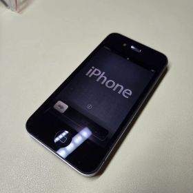【希少品！iOS5】Apple iPhone 4 ブラック 本体