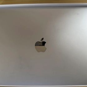 MacBook Air M1 13インチ 本体（MAGIC MOUSE付）