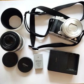 Nikon 1 J5 ミラーレスカメラ SALE! レンズ付き