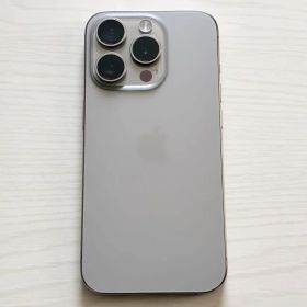 iPhone15Pro 128GB ナチュラルチタニウム