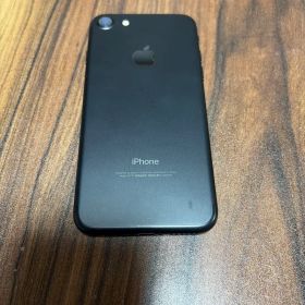 Apple iPhone 7 本体 ブラック ジャンク品