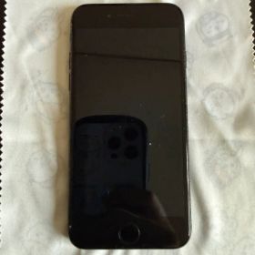 Apple iPhone 7 ブラック 本体 ジャンク品