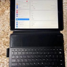 iPad 第8世代 Wi-Fiモデル 32GB MYL92J/A