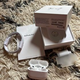 ゲ*ン様 (美品) AirPods Pro 第2世代 本体