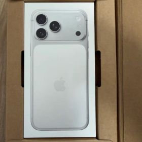 iPhone 17 Pro Max 512GB シルバー 本体 新品 未使用