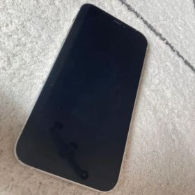 Apple iPhone 12 本体 ホワイト