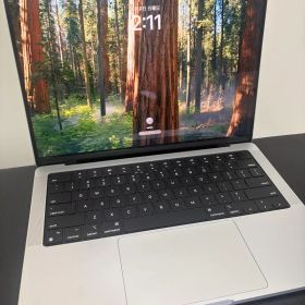 美品 MacBook Pro 14インチ 2023 M2 Pro 本体